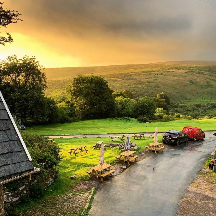 The Tors Hotell Okehampton Exteriör bild